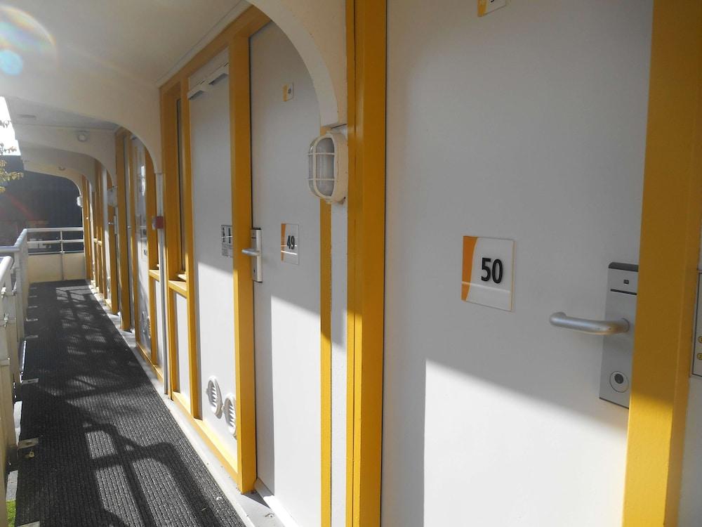 Premiere Classe Brest Gouesnou Aeroport Exteriör bild